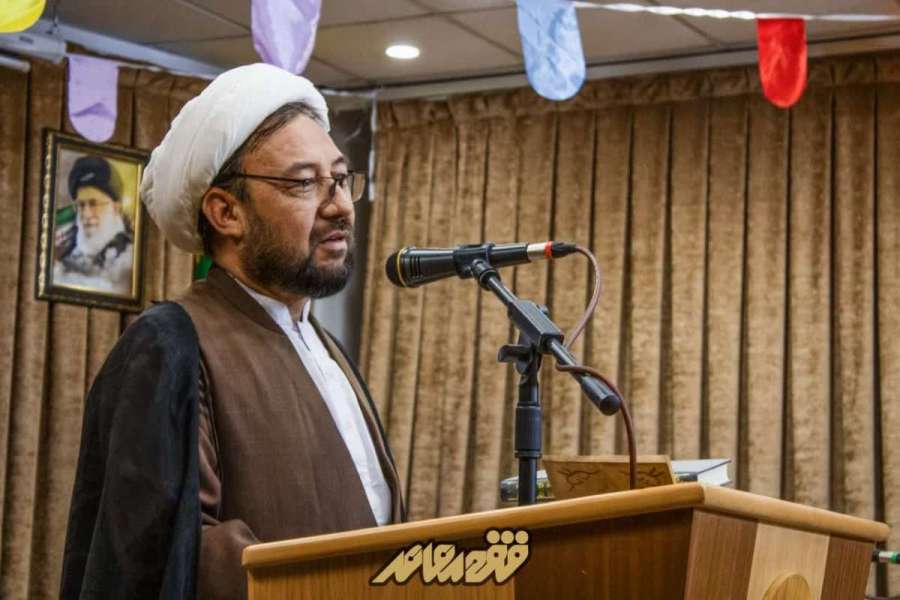 Offering a report  on the activities  of the Research  Institute of  Politics and Government,  Research Institute of  Contemporary   Jurisprudence Studies.