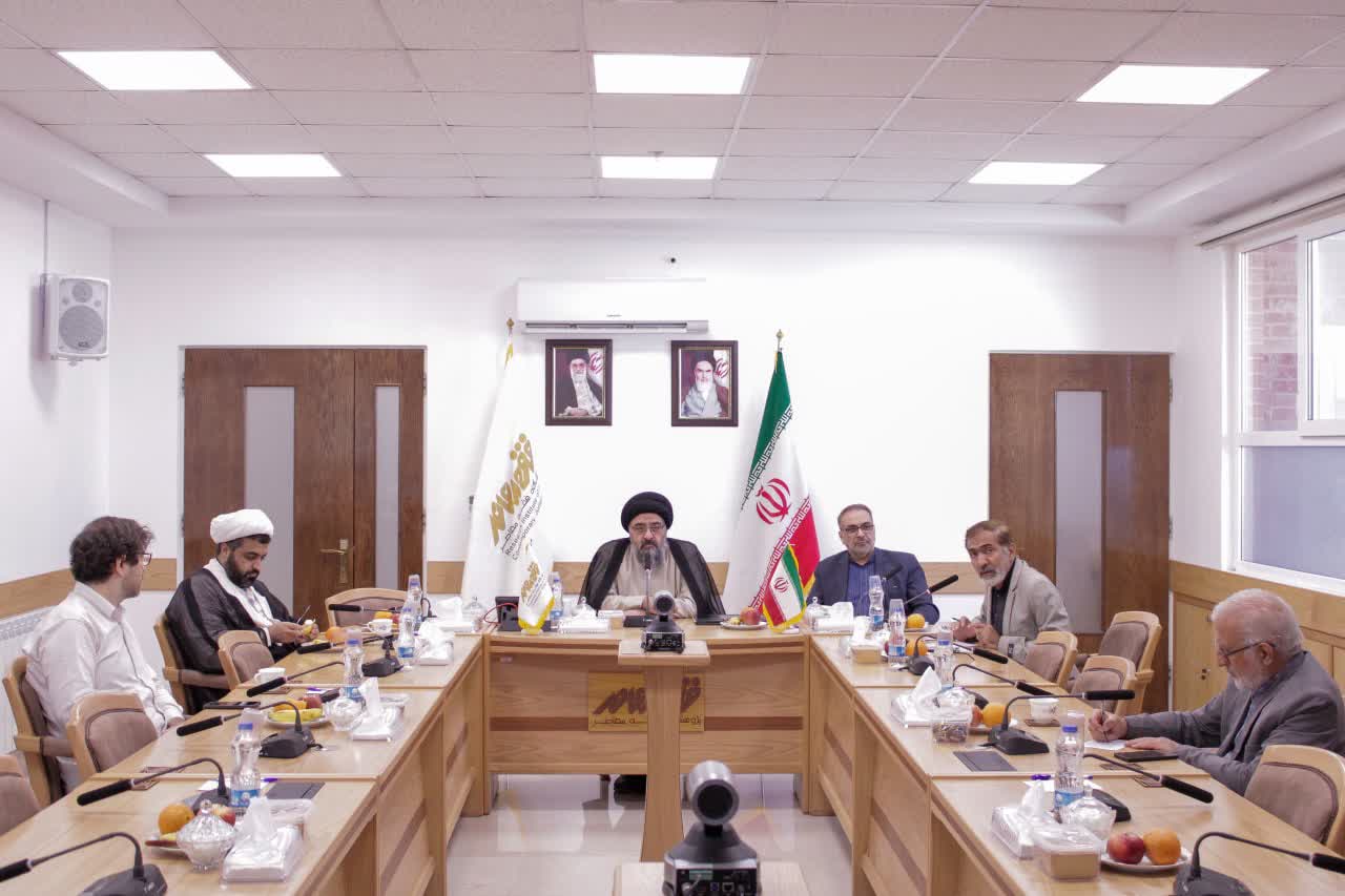 A report of the virtual meeting of a group of scholarly figures of Kufa University, lraq with the chief of the Research Institute of Contemporary Jurisprudence, Ayatullah Mujtaba Nurmufidi